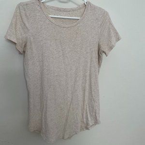 Lululemon LOVE CREW SHORT SLEEVE, size 4